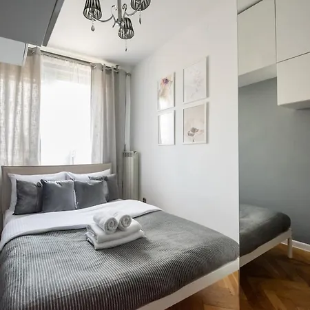 Wola Okopowa Luxury By Bookinghost 아파트