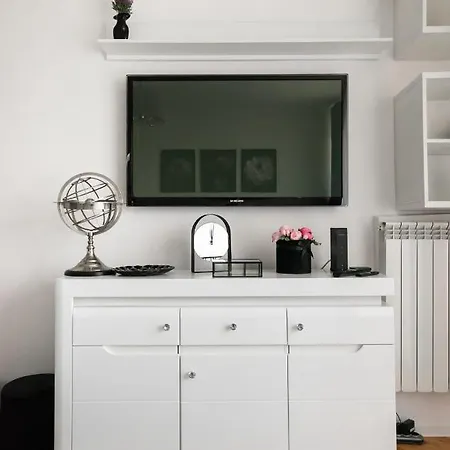 Wola Okopowa Luxury By Bookinghost Varsovia